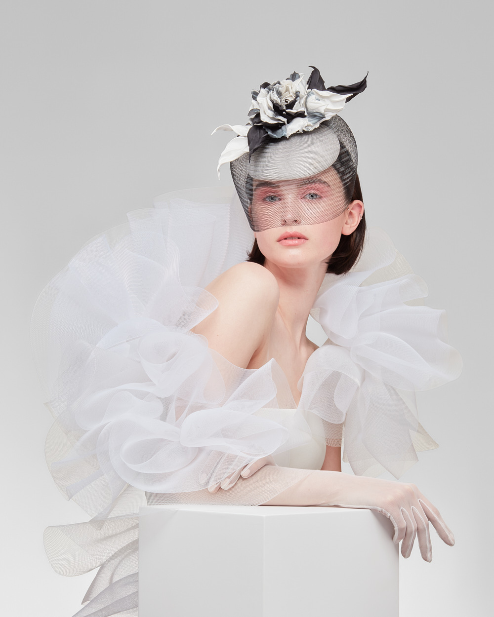 OC 872 Philip Treacy London